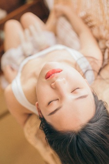 我和黑帮大佬的365天